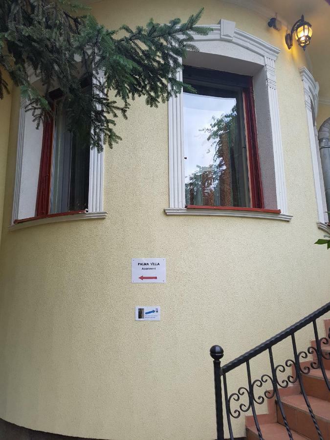 Palma Villa In City Park Budapest - Semi Suteren Buitenkant foto